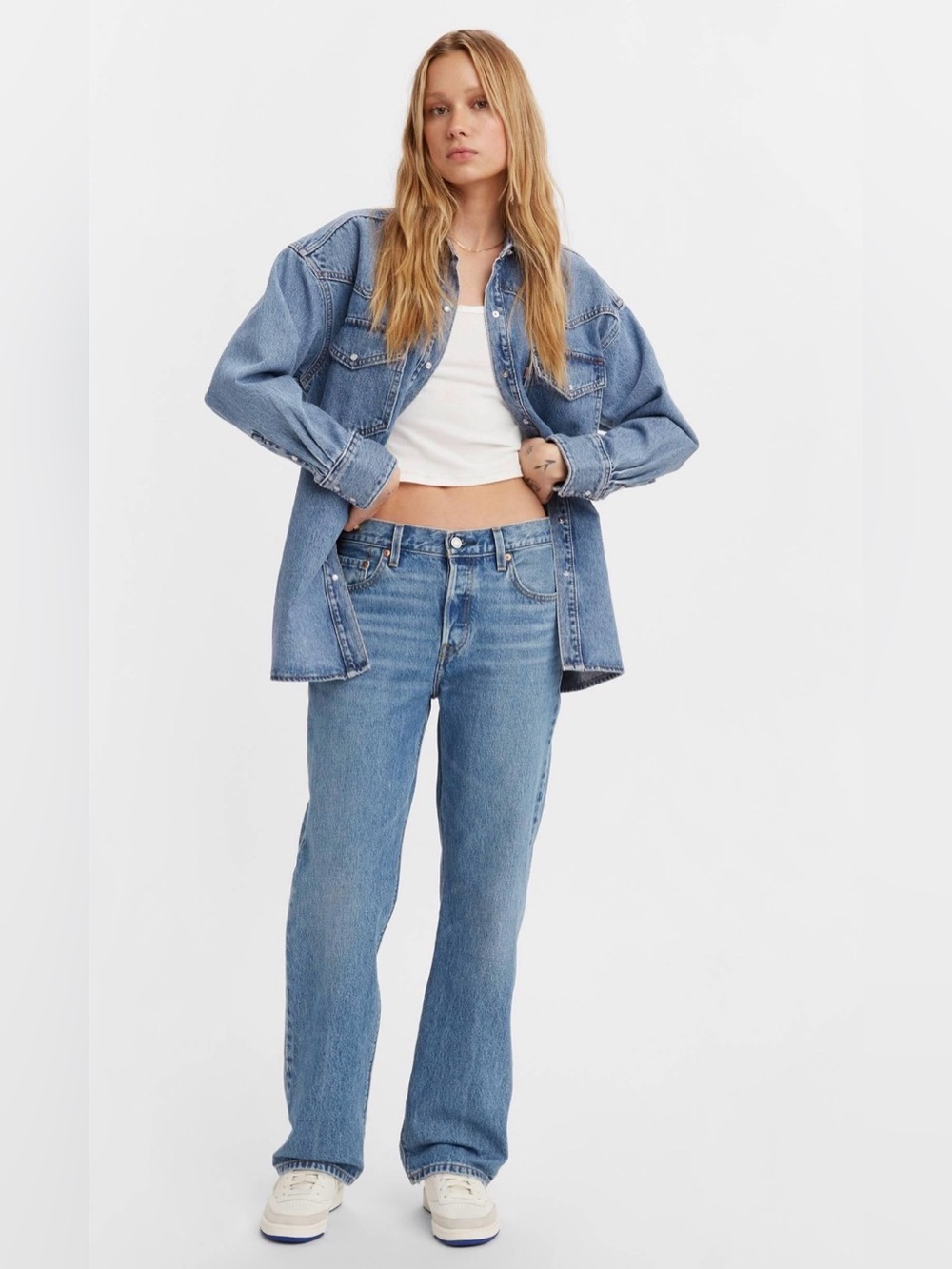 Levi’s 501 ’90s Lightweight Jeans NWT Yellowjackets Wardrobe
